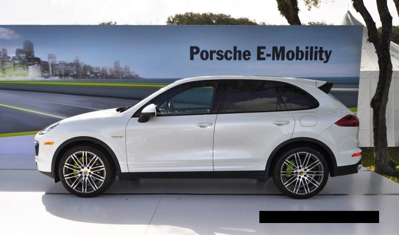 2015 Porsche Cayenne S E-Hybrid 36