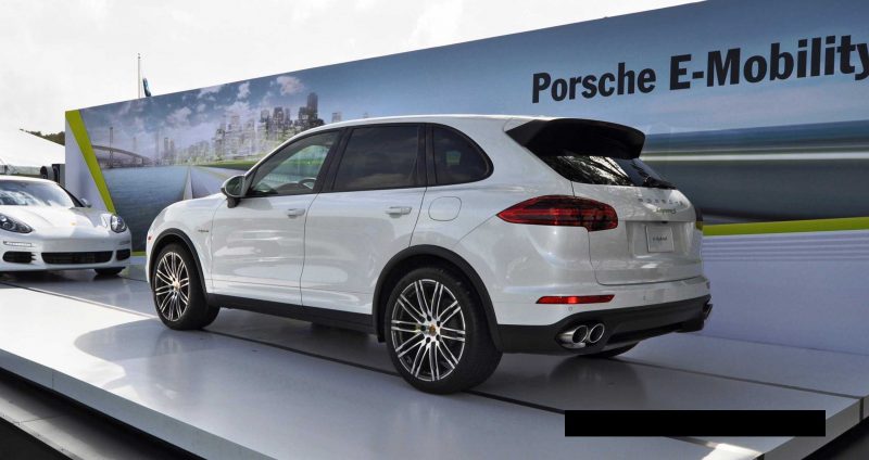 2015 Porsche Cayenne S E-Hybrid 45