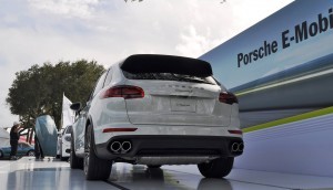 2015 Porsche Cayenne S E-Hybrid 51