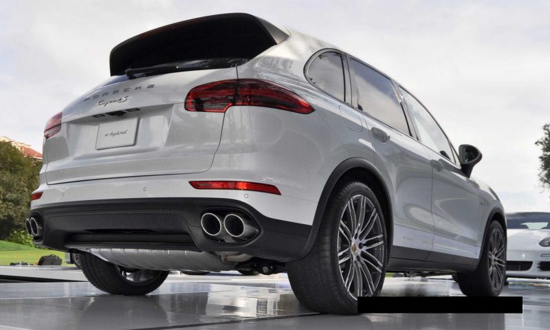 2015 Porsche Cayenne S E-Hybrid 57