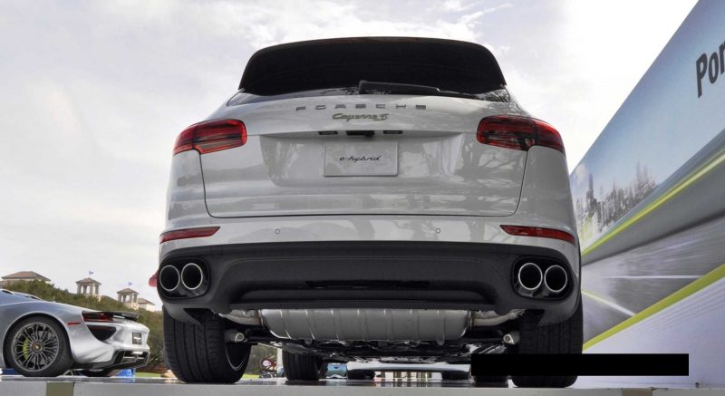 2015 Porsche Cayenne S E-Hybrid 61