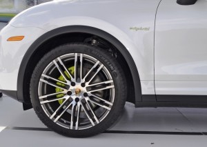 2015 Porsche Cayenne S E-Hybrid 62