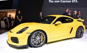 2015 Porsche Cayman GT4 1