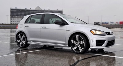 2015 Volkswagen Golf R Review 14