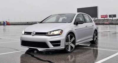 2015 Volkswagen Golf R Review 2