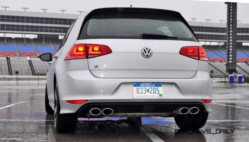 2015 Volkswagen Golf R Review 29