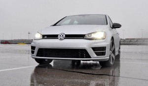 2015 Volkswagen Golf R Review 47