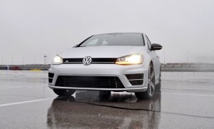 2015 Volkswagen Golf R Review 49