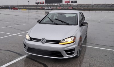 2015 Volkswagen Golf R Review 57