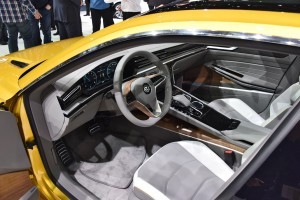 2015 Volkswagen Sport Coupe Concept GTE 14