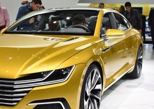 2015 Volkswagen Sport Coupe Concept GTE 5