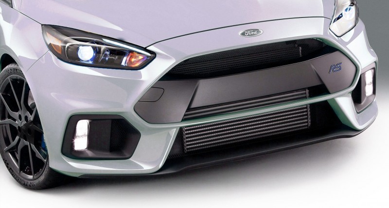 2016 Ford Focus RS - Digital Colorizer 21