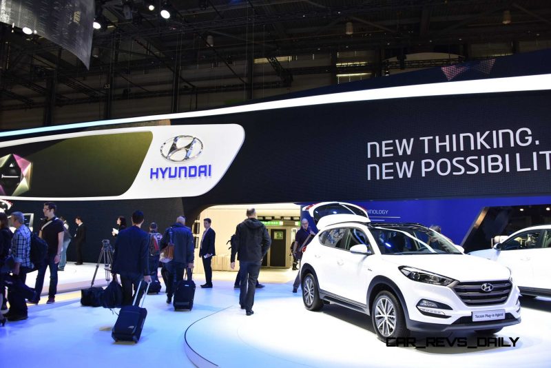 2016 Hyundai Tucson 48-Volt PHEV 8