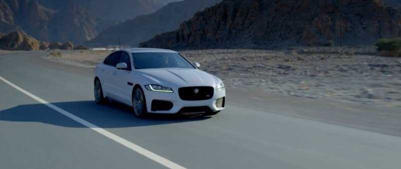 2016 Jaguar XF S Dubai 14