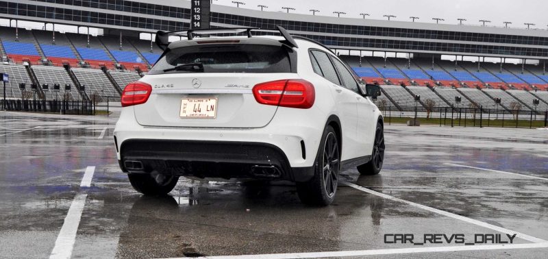 First Drive Review - 2015 Mercedes-AMG GLA45 38