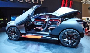 Geneva 2015 Showfloor - PEUGEOT 42