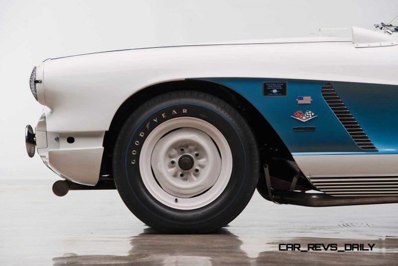 1962 Chevrolet Corvette RPO Big Tank Gulf Oil Race Car 14