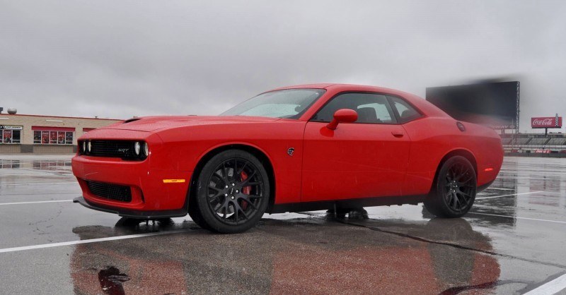 2015 Dodge Challenger SRT HELLCAT  23