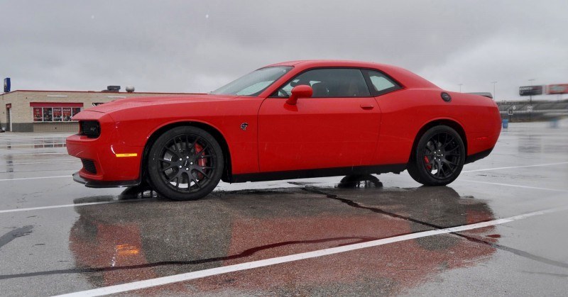 2015 Dodge Challenger SRT HELLCAT  25