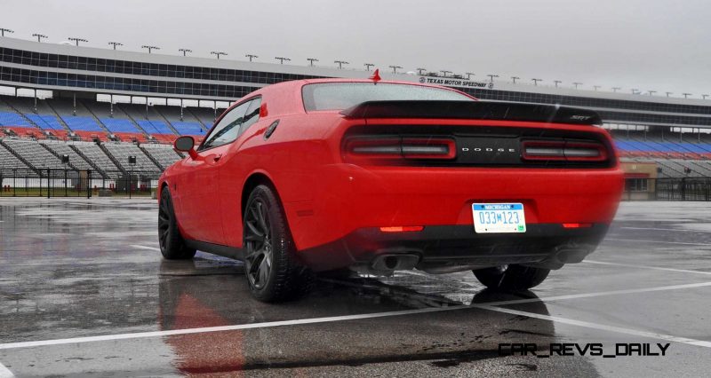 2015 Dodge Challenger SRT HELLCAT  31