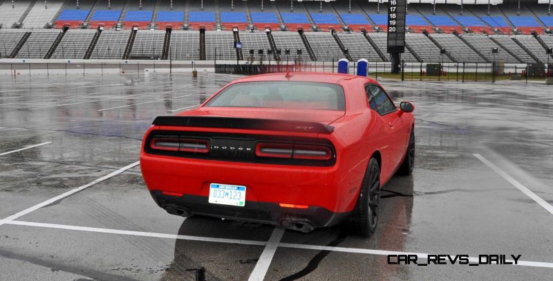 2015 Dodge Challenger SRT HELLCAT  36