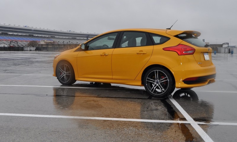 2015 Ford Focus ST Tangerine Scream ST2 Pack 114