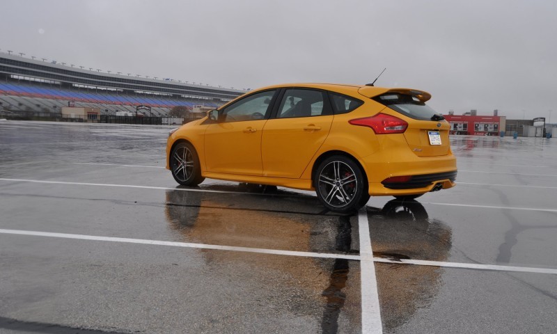 2015 Ford Focus ST Tangerine Scream ST2 Pack 115