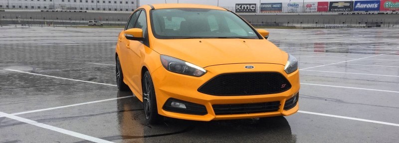 2015 Ford Focus ST Tangerine Scream ST2 Pack 12