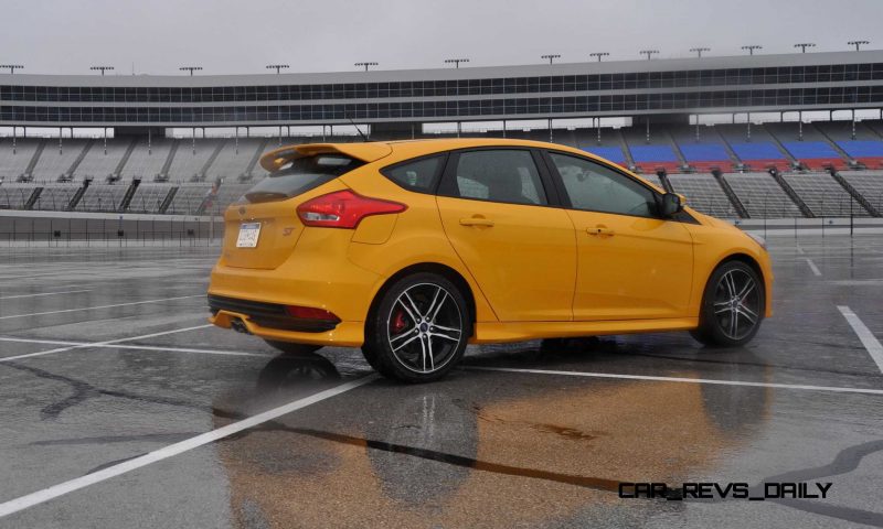 2015 Ford Focus ST Tangerine Scream ST2 Pack 131