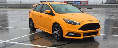 2015 Ford Focus ST Tangerine Scream ST2 Pack 19