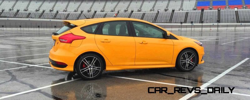 2015 Ford Focus ST Tangerine Scream ST2 Pack 29