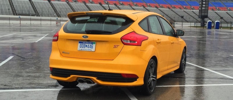 2015 Ford Focus ST Tangerine Scream ST2 Pack 33