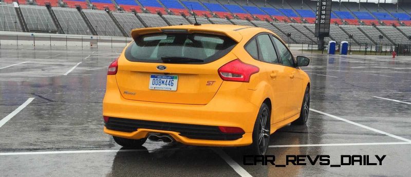 2015 Ford Focus ST Tangerine Scream ST2 Pack 34