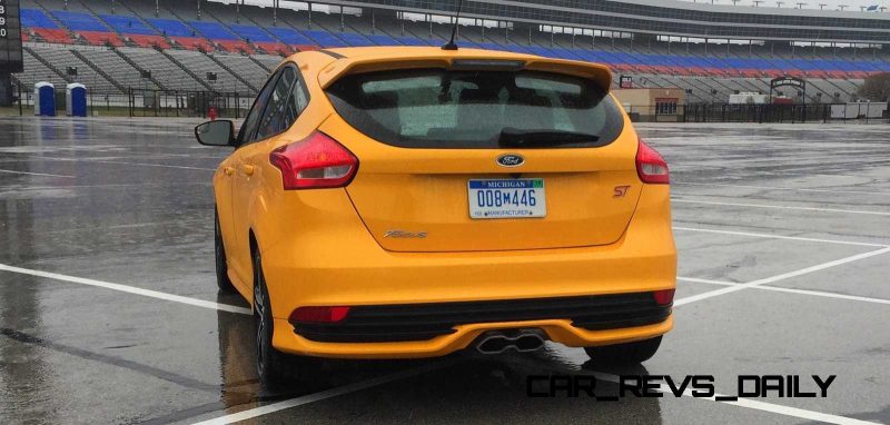 2015 Ford Focus ST Tangerine Scream ST2 Pack 39