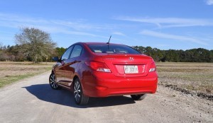 2015 Hyundai Accent GLS Sedan 29