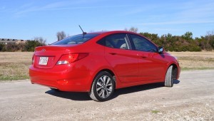 2015 Hyundai Accent GLS Sedan 36