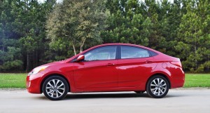 2015 Hyundai Accent GLS Sedan 55