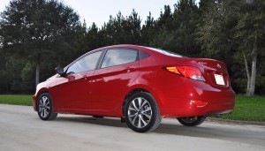 2015 Hyundai Accent GLS Sedan 57