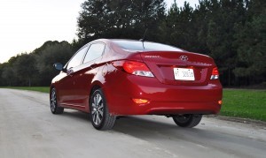 2015 Hyundai Accent GLS Sedan 59