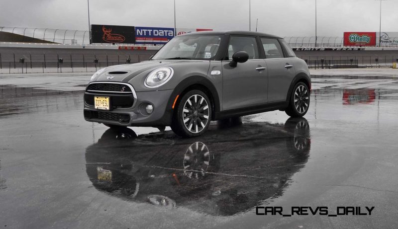 2015 MINI Cooper S Hardtop 4-Door 18