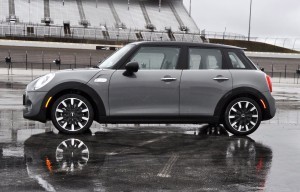 2015 MINI Cooper S Hardtop 4-Door 26