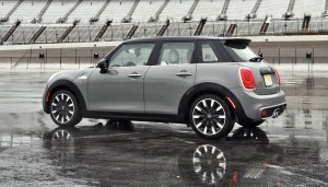 2015 MINI Cooper S Hardtop 4-Door 28