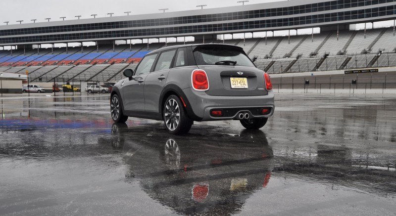 2015 MINI Cooper S Hardtop 4-Door 33