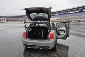 2015 MINI Cooper S Hardtop 4-Door Interior 10