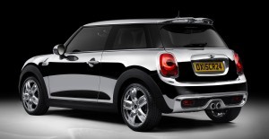 2015 MINI Hardtop Chrome Line 3