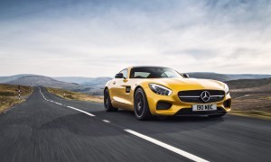 2015 Mercedes-AMG GT S Yellow 13