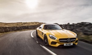 2015 Mercedes-AMG GT S Yellow 16