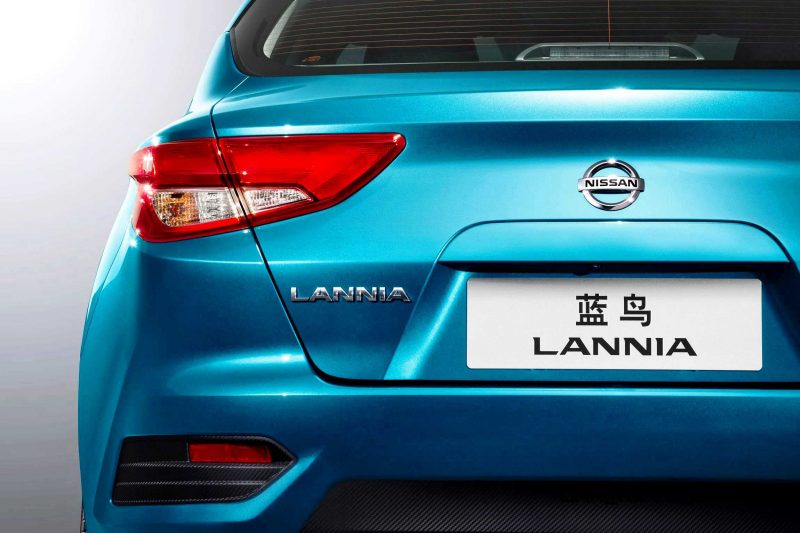 2015 Nissan Lannia Revealed in Shanghai With Funky Rump 14 copy