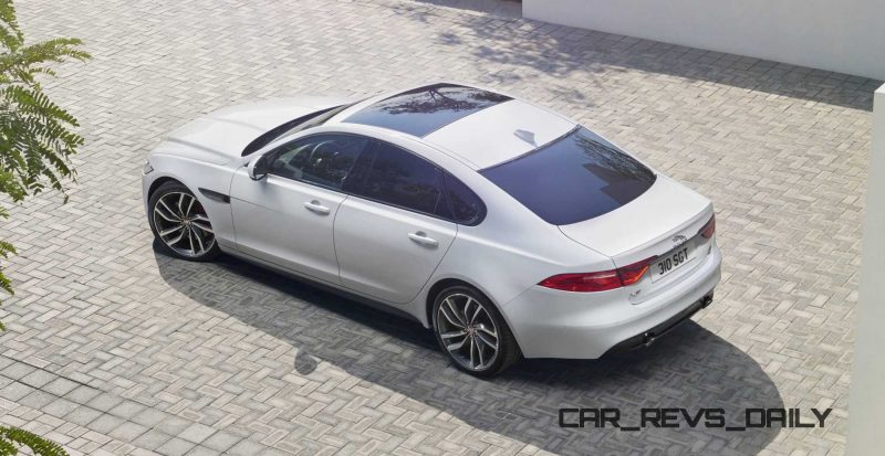 2016 Jaguar XF 10