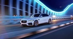 2016 Jaguar XF 32